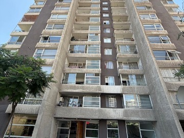 Departamento en venta en Av. Macul 3500, Macul - 3 dormitorios, 2 baños