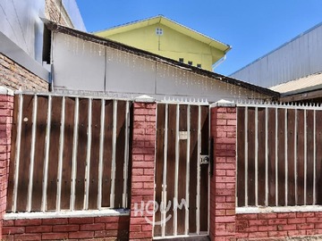 Casa en venta en Renio, Maipú - 4 dormitorios, 1 baño