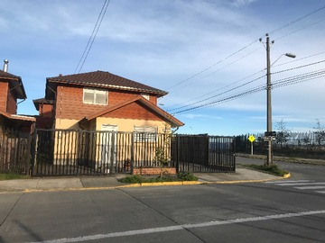 Casa en arriendo mensual en Casa ideal para oficina. (173363), Puerto Montt - 3 dormitorios, 2 baños