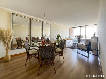 Departamento en venta en Raúl Labbé, Plaza San Enrique, Lo Barnechea - 3 dormitorios, 3 baños