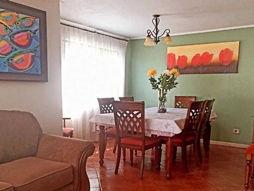 Casa en venta en Gran casa 4d 3b + hab independiente pasos mall (134856), Peñalolén - 5 dormitorios, 4 baños