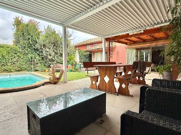 Casa en venta en casa chilena, huechuraba, condominio, full (174619), Huechuraba - 3 dormitorios, 3 baños