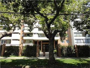 Departamento en arriendo mensual en Candelaria Goyenechea / Vespucio, Vitacura - 2 dormitorios, 2 baños