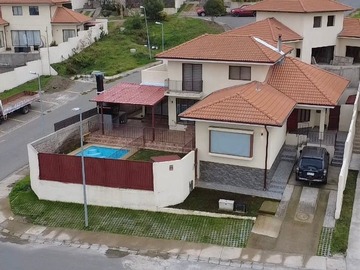 Casa en arriendo mensual en Arrendamos casa en lomas de san sebastián, Talca - 4 dormitorios, 3 baños