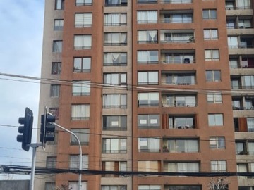 Departamento en venta en Av. Matucana cercano a parque quinta normal, Quinta Normal - 3 dormitorios, 2 baños
