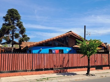 Casa en venta en Diego de Almagro, Maipú - 5 dormitorios, 2 baños
