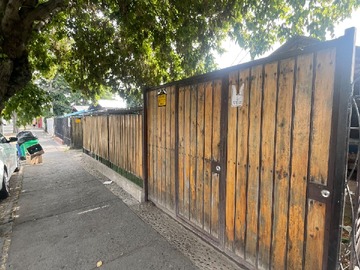 Casa en venta en San Gregorio 4268, San Joaquín, Región Metropolitana de Santiago 8940000, Chile, San Joaquín - 4 dormitorios, 1 baño