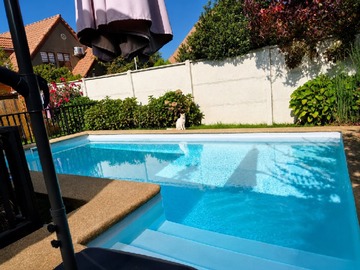Casa en venta en Vendo acogedora casa 3d/2b con piscina sector quilamapu, Chillán - 3 dormitorios, 2 baños