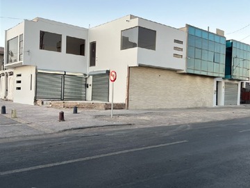 Local Comercial en venta en Avenda Granaderos, Calama - 7 baños