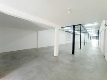 Local Comercial en arriendo mensual en Local Ideal para Negocio en Puente Alto (162698), Puente Alto - 1 baño