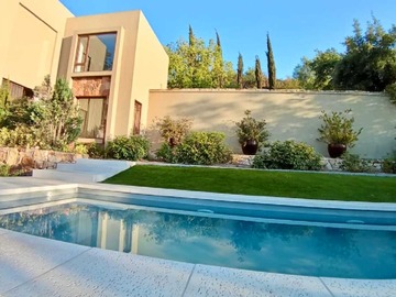 Terreno en venta en Lujo y diseño a pasos Colegio Pioneros (173372), Colina - 5 baños