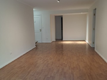 Departamento en arriendo mensual en Sector las tranqueras, Las Condes - 3 dormitorios, 2 baños