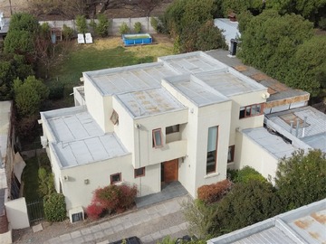 Casa en venta en Avenida chicureo 14100, Colina - 3 dormitorios, 4 baños