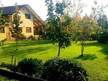 Terreno en venta en Curacaví, 11.000 m2/jardín, arboles nativos (157123), Curacaví - 3 dormitorios, 3 baños