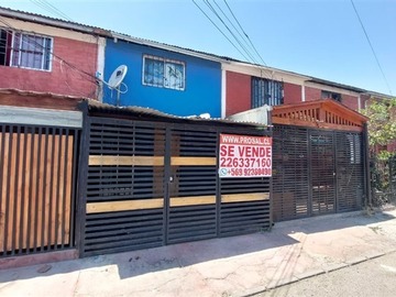 Casa en venta en En Venta Casa 2 Pisos en Villa El Nocedal, Puente Alto - 2 dormitorios, 1 baño
