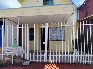 Casa en venta en Villa carlos gonzález, Talca - 2 dormitorios, 1 baño