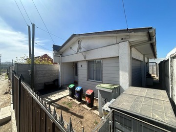 Casa en venta en Aníbal Pinto 72, Constitución - 2 dormitorios, 2 baños