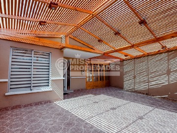 Casa en arriendo mensual en alcalde miguel rojas 0246, Antofagasta - 4 dormitorios, 3 baños