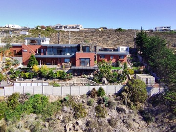 Casa en venta en mar de chile 1539, Coquimbo - 5 dormitorios, 3 baños
