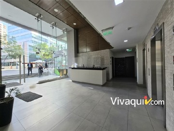 Oficina en venta en Metro Manuel Montt, Providencia - 2 dormitorios, 1 baño