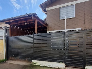 Casa en venta en Villa paraíso ii,quillota, Quillota - 3 dormitorios, 2 baños