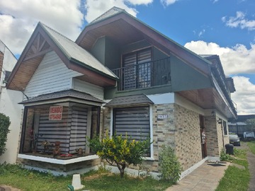 Casa en venta en Sector Centrico, Osorno - 5 dormitorios, 3 baños