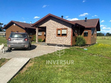 Terreno en venta en Amplia Parcela con Vistas Panorámicas (134878), Vilcún - 3 dormitorios, 2 baños