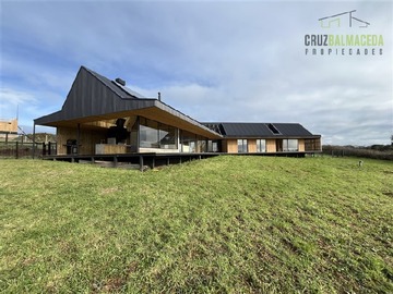 Casa en venta en Bosques de Totoral, Llanquihue - 3 dormitorios, 3 baños