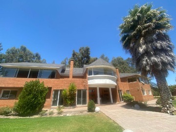 Casa en venta en Parcela 8 dormitorios 5 baños condominio, Calera de Tango - 8 dormitorios, 5 baños