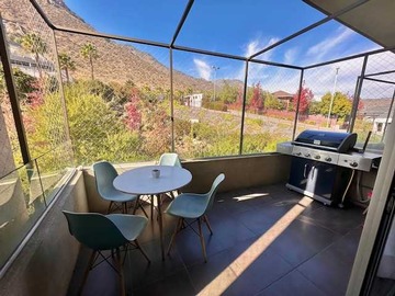 Departamento en arriendo mensual en Excelente dpto. San Carlos de Apoquindo (164570), Las Condes - 3 dormitorios, 2 baños