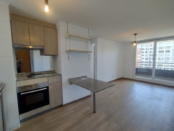 Departamento en arriendo mensual en Cuarta avenida 1170/ metro ciudad del niño, San Miguel - 2 dormitorios, 1 baño