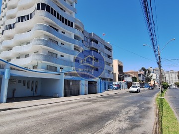 Departamento en venta en Avenida Argentina, Antofagasta - 3 dormitorios, 2 baños
