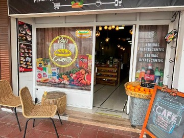 Local Comercial en venta en Venta mini market operativo (175152), Las Condes - 1 baño