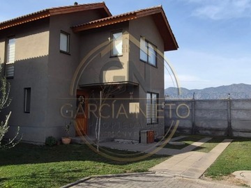 Casa en arriendo mensual en Linda casa en condominio (171647), Machalí - 3 dormitorios, 3 baños
