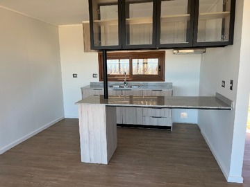 Arriendo Mensual / Casa / San Antonio