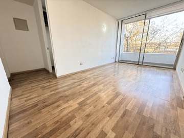 Departamento en venta en Ma - Chiloé 1295 esquina Santiaguillo 2Dorm 2 baños cocina cerrada balcón estacionamiento y bodega impecable, Santiago - 2 dormitorios, 2 baños