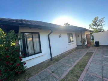 Casa en venta en Casa 322 m2, 3D, 2B, Parque el Sol, Talca (114199), Talca - 3 dormitorios, 2 baños