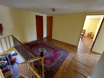 Casa en venta en Alcalde Jorge Monckeberg, cerca de Juan Ignacio Carrera Pinto, Ñuñoa - 4 dormitorios, 2 baños