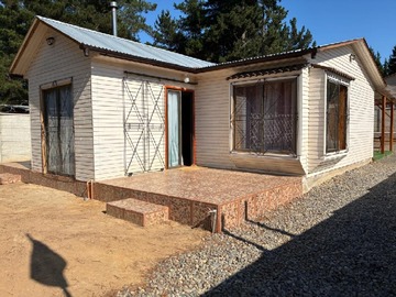Casa en venta en A 7 minutos del centro de el tabo, El Tabo - 3 dormitorios, 2 baños