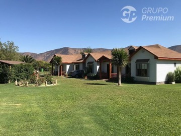 Parcela en venta en Los Nogales de Don Toribio, Avenida Peñaflor, Peñaflor - 5 dormitorios, 4 baños