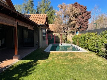 Casa en arriendo mensual en Padre ted huard - camino real, Lo Barnechea - 5 dormitorios, 5 baños