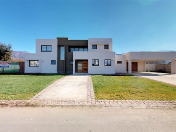 Casa en venta en Pedro Aguirre Cerda #900, Rinconada - 3 dormitorios, 3 baños
