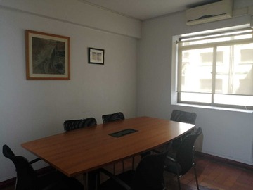 Oficina en venta en Venta Oficina/ Metro Moneda/ Santiago (169952), Santiago - 2 baños