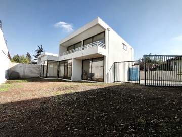 Casa en venta en Venta directa sin comision (170746), La Reina - 3 dormitorios, 3 baños