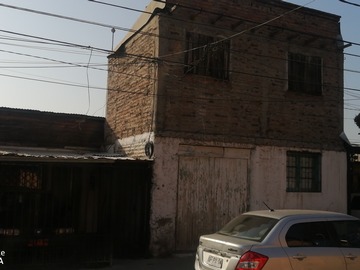 Casa en venta en Francisco de Castañeda, San Joaquín - 5 dormitorios, 2 baños