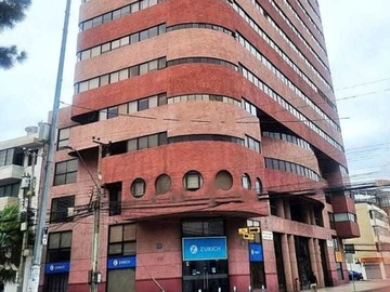 Oficina en arriendo mensual en Moderna Oficina en Pleno Centro Urbano (174752), Iquique - 3 dormitorios, 2 baños