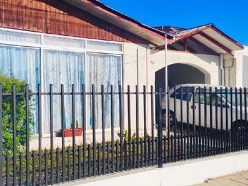 Casa en venta en Av. Juan cisterna sur, La Serena - 4 dormitorios, 2 baños