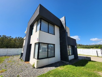 Casa en venta en Jardines del mar 16, Tomé - 2 dormitorios, 2 baños