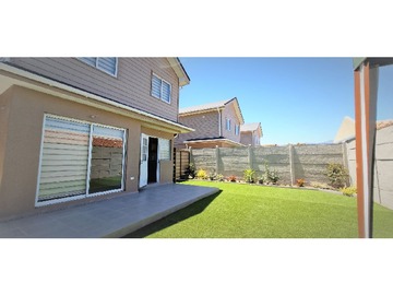 Casa en venta en Villarrica , paradero 16, La Cruz, La Cruz - 3 dormitorios, 3 baños