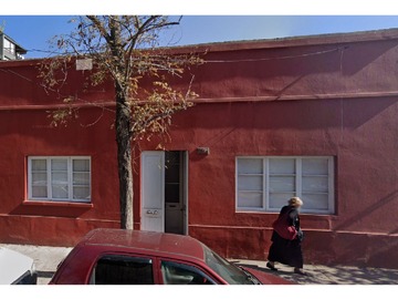 Casa en venta en Metro Ines de Suarez, Providencia - 4 dormitorios, 2 baños